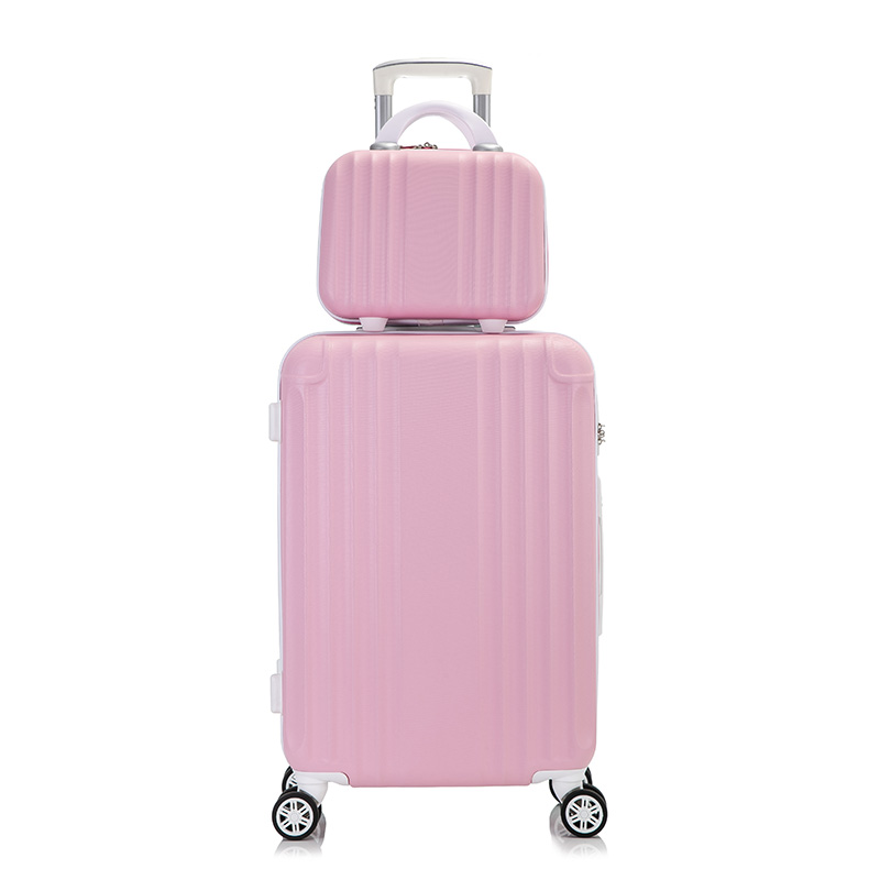 Convenient suitcase set for travelers